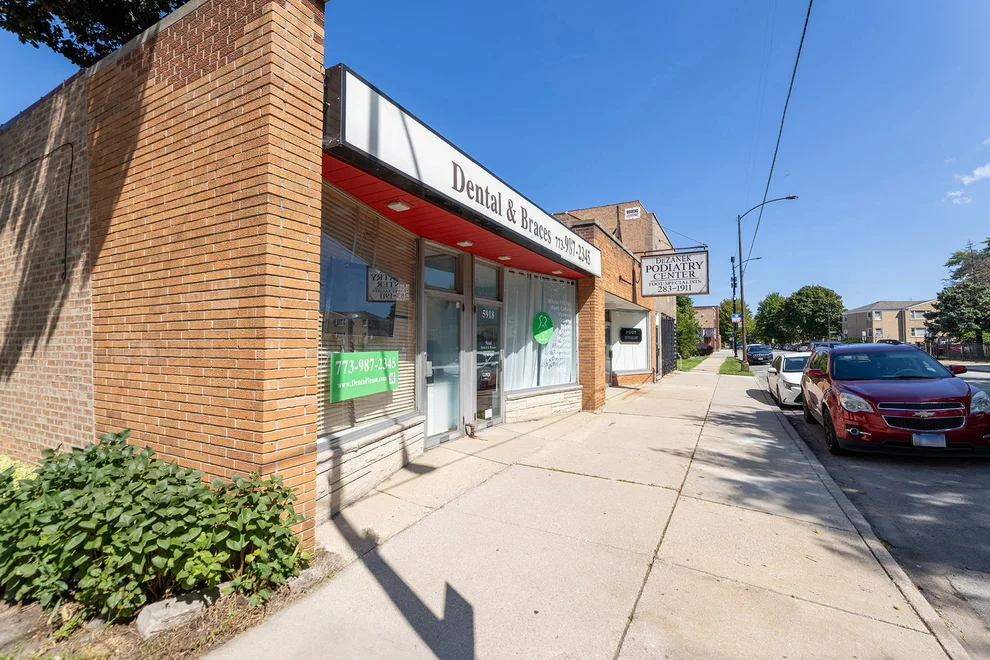 Unit for sale at 5918 W Higgins Avenue, Chicago, IL 60630