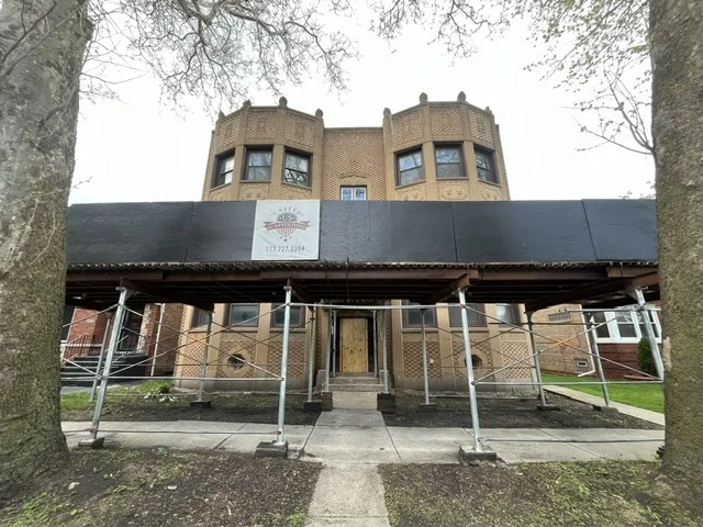 Unit for sale at 8620 S Drexel Avenue, Chicago, IL 60619