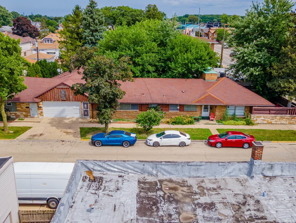 Unit for sale at 3847 Euclid Avenue, Berwyn, IL 60402