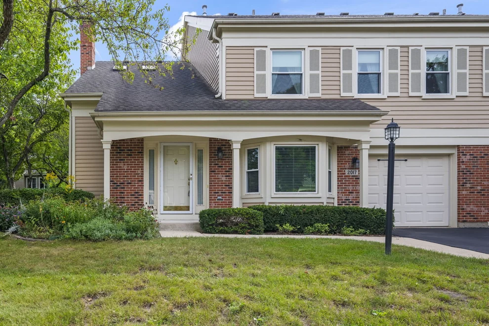 Unit for sale at 2017 N Charter Point Drive, Arlington Heights, IL 60004