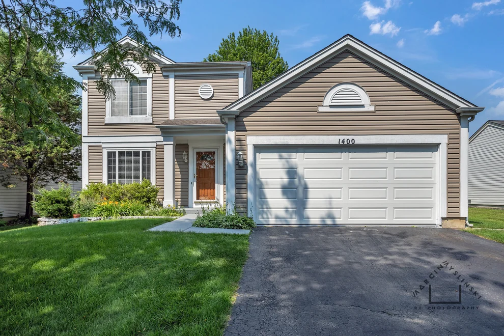 Unit for sale at 1400 Bent Oak Trail, Aurora, IL 60506