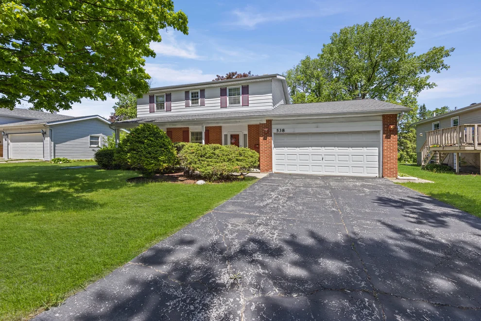 Unit for sale at 538 Maple Lane, Darien, IL 60561