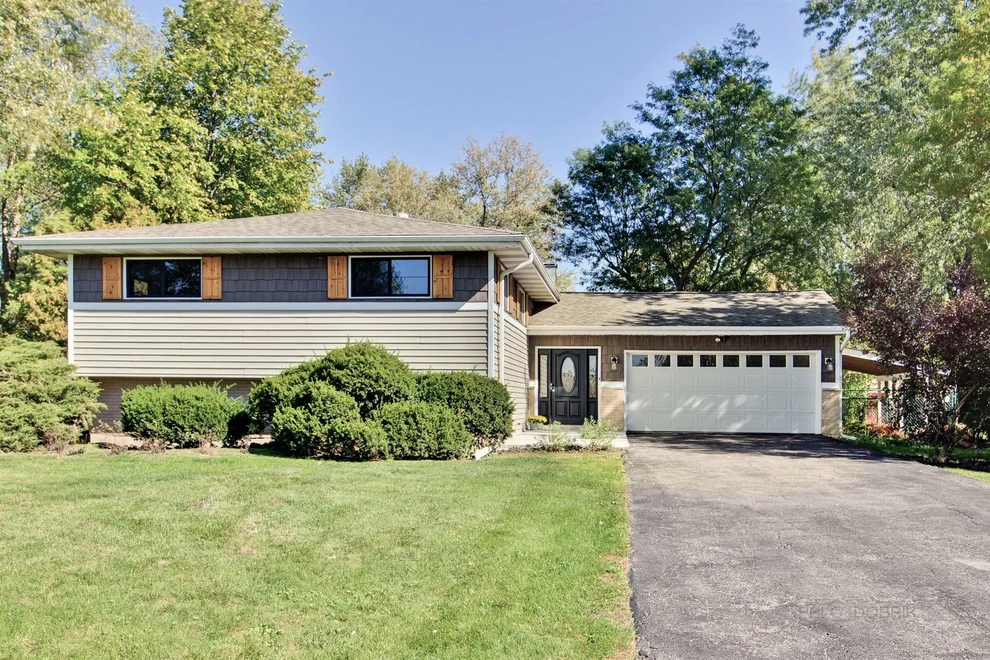 Unit for sale at 1N267 Richard Avenue, Carol Stream, IL 60188