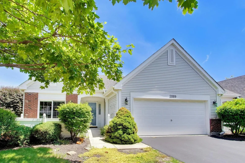 Unit for sale at 21119 W Braxton Lane, Plainfield, IL 60544