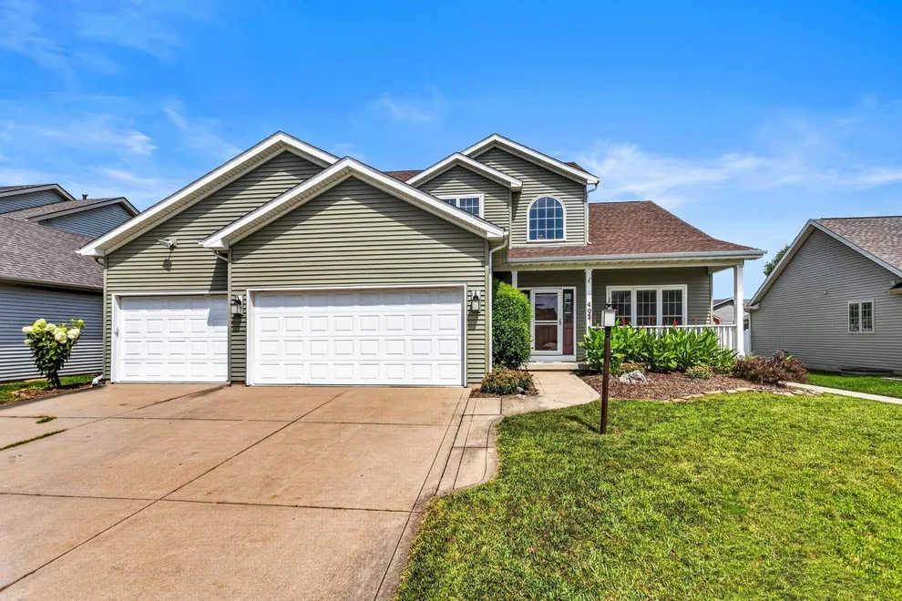 Unit for sale at 402 Gentian Street, Savoy, IL 61874