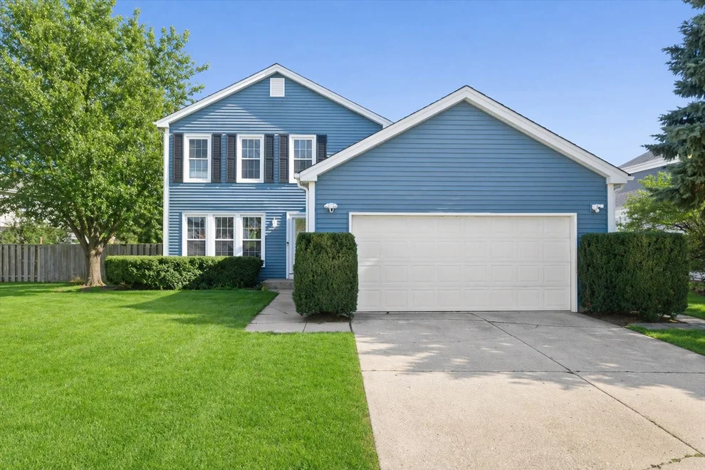Unit for sale at 421 Thompson Boulevard, Buffalo Grove, IL 60089