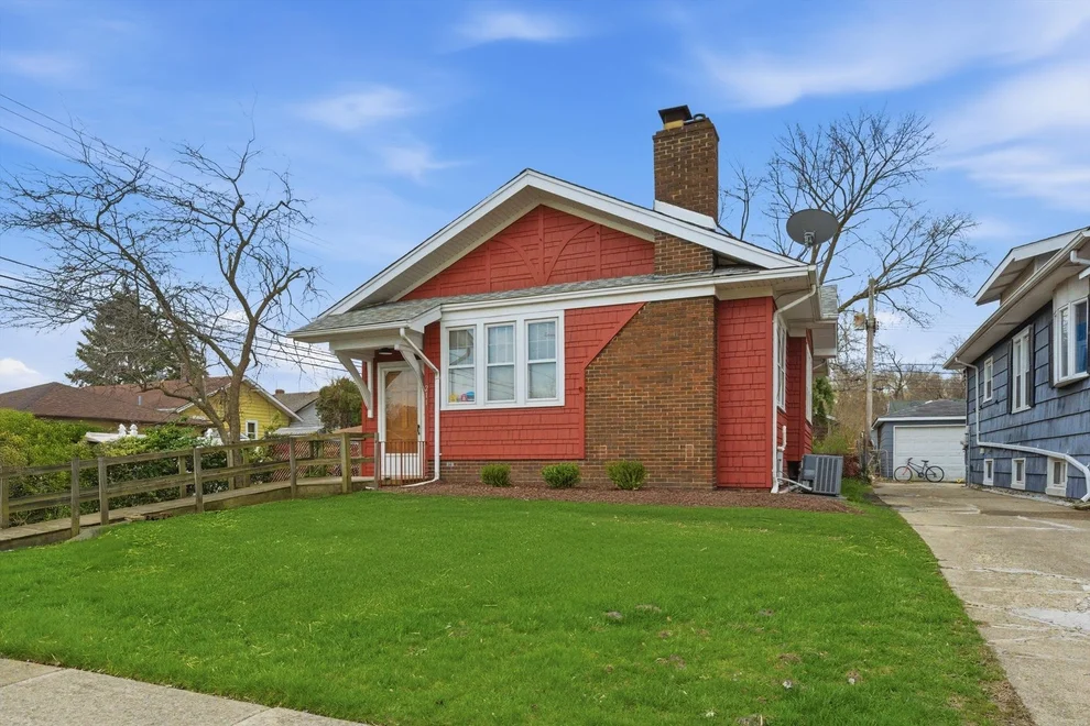 Unit for sale at 211 Waltham Street, Calumet City, IL 60409