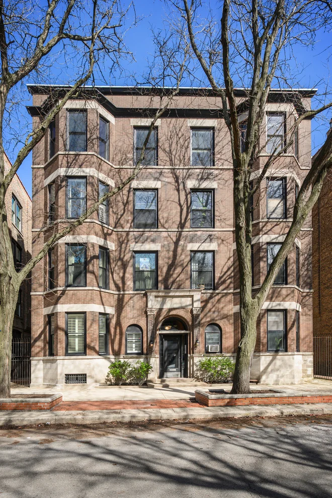 Unit for sale at 1709 N NORTH PARK Avenue, Chicago, IL 60614