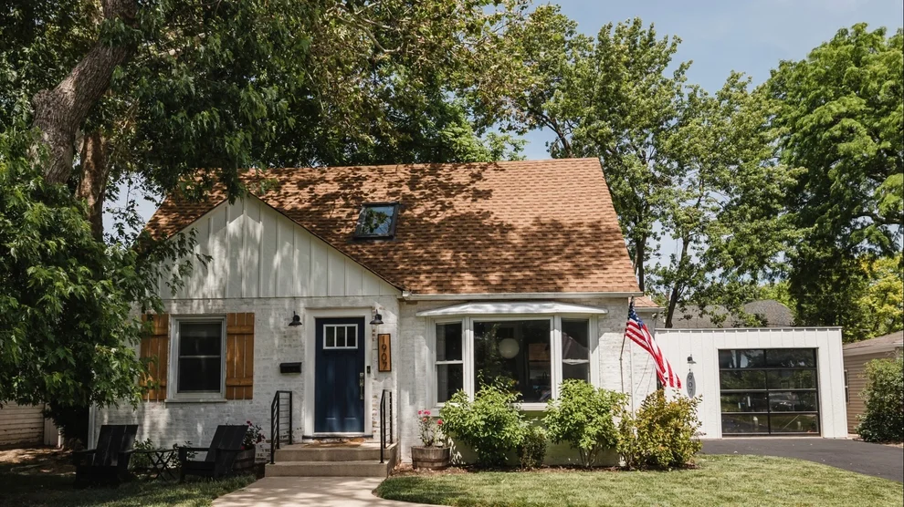 Unit for sale at 1907 E Indiana Street, Wheaton, IL 60187