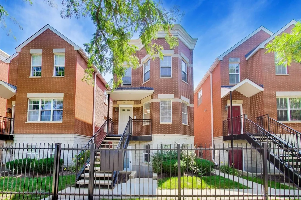 Unit for sale at 1453 N Larrabee Street, Chicago, IL 60610