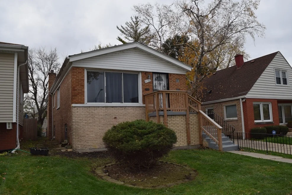 Unit for sale at 9132 S CRANDON Avenue, Chicago, IL 60617