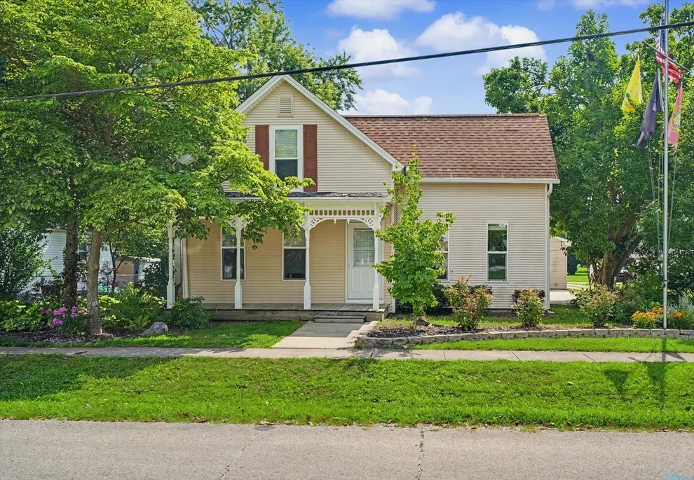Unit for sale at 312 S David Street, Sidney, IL 61877