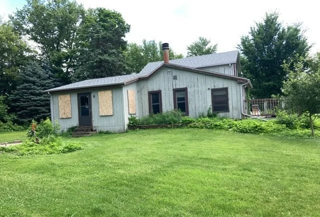 Unit for sale at 12509 Farm School Road, Durand, IL 61024