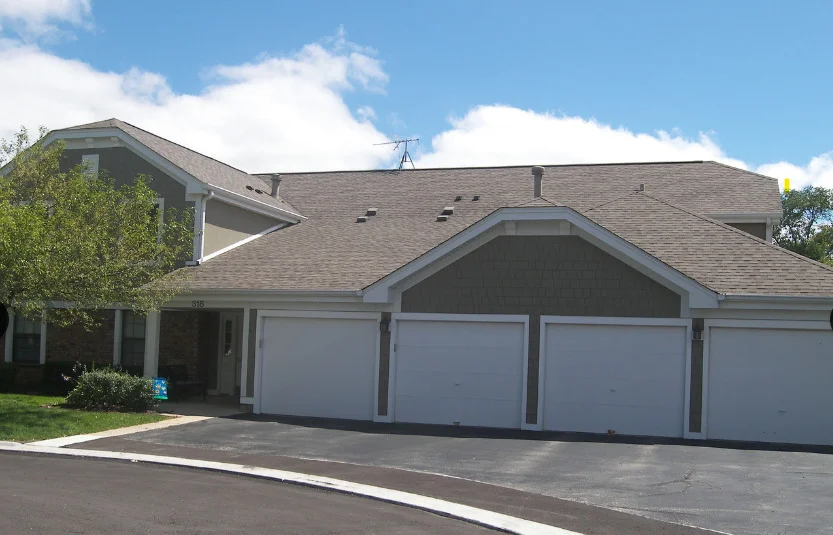 Unit for sale at 318 Maplewood Avenue, Schaumburg, IL 60193