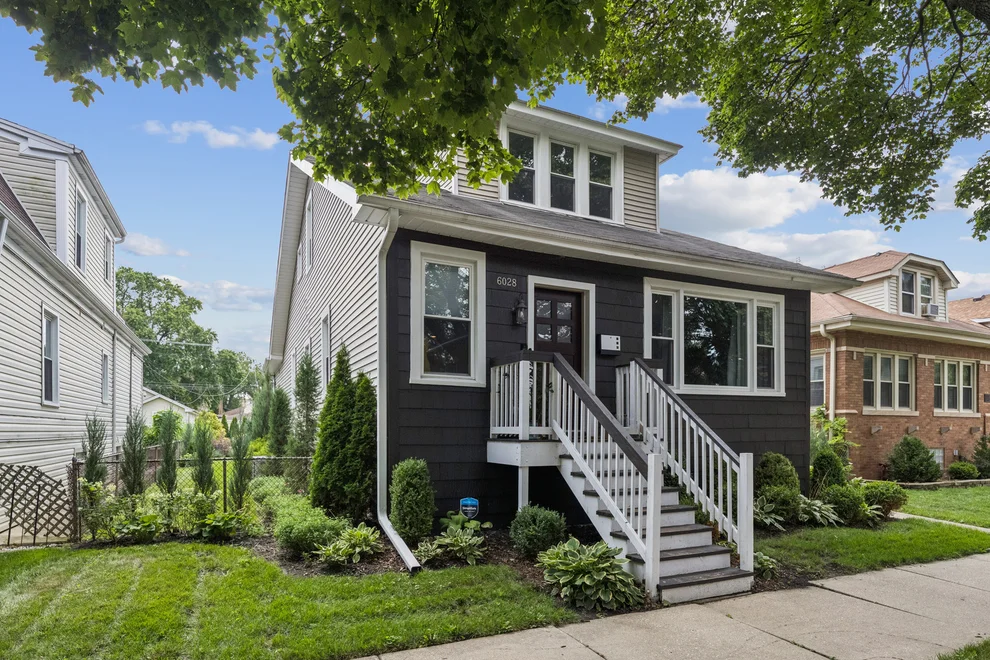 Unit for sale at 6028 N Newburg Avenue, Chicago, IL 60631