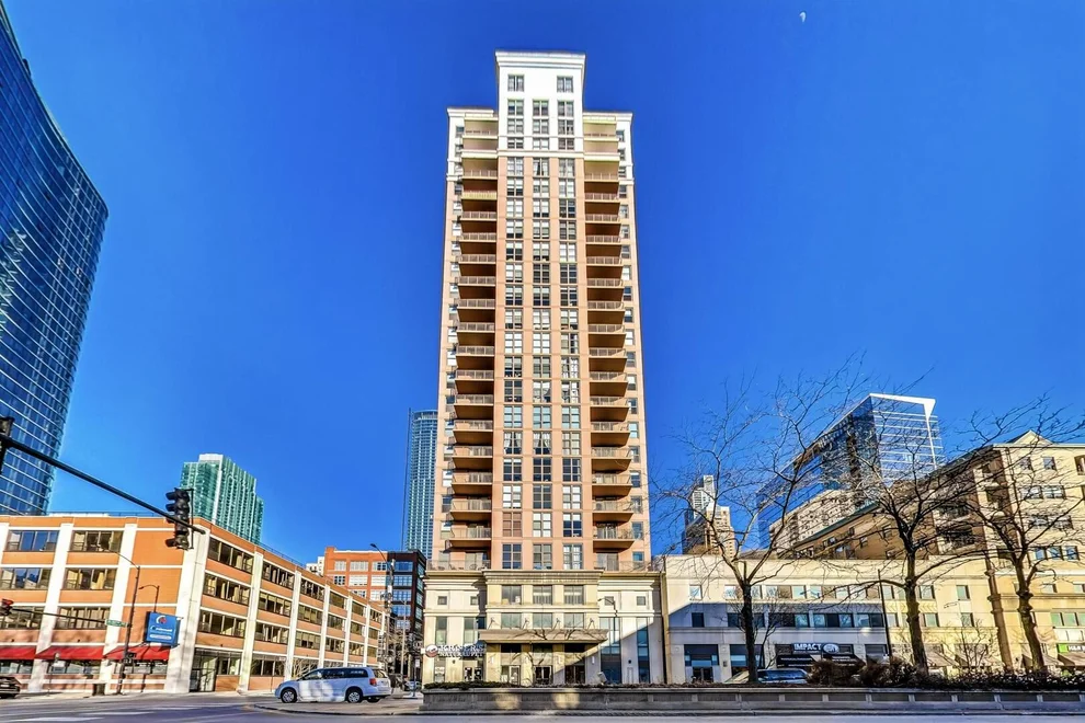 Unit for sale at 1101 S State Street, Chicago, IL 60605