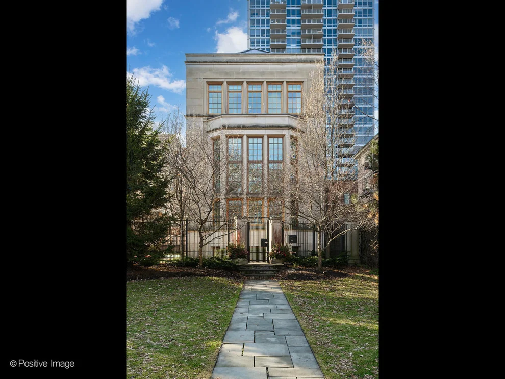 Unit for sale at 3026 N Lake Shore Drive, Chicago, IL 60657