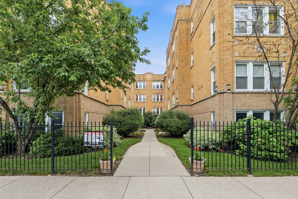 Unit for sale at 4343 N Sacramento Avenue, Chicago, IL 60618