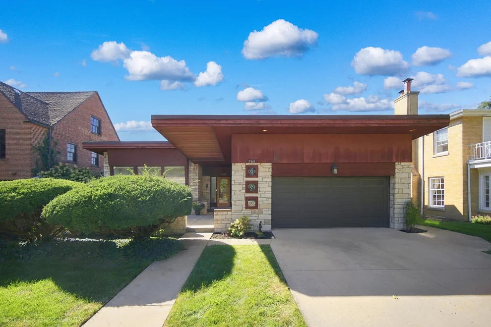 Unit for sale at 9336 S Bell Avenue, Chicago, IL 60643