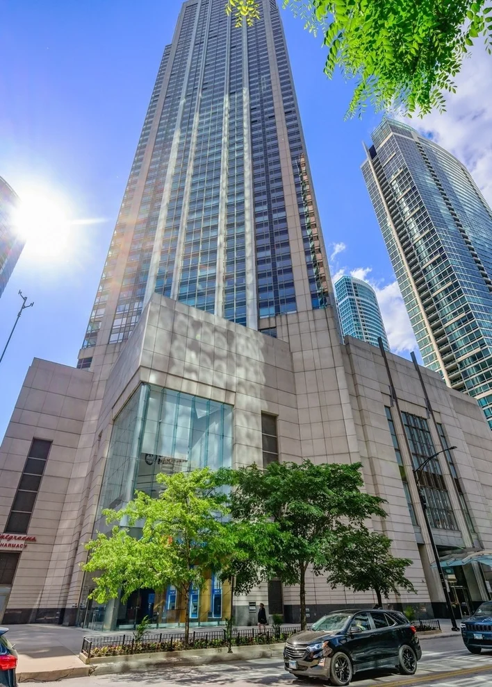 Unit for sale at 512 N Mcclurg Court, Chicago, IL 60611