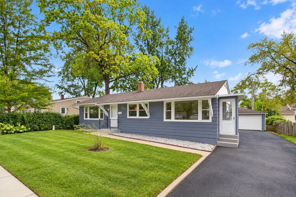 Unit for sale at 383 Tee Lane, Carpentersville, IL 60110