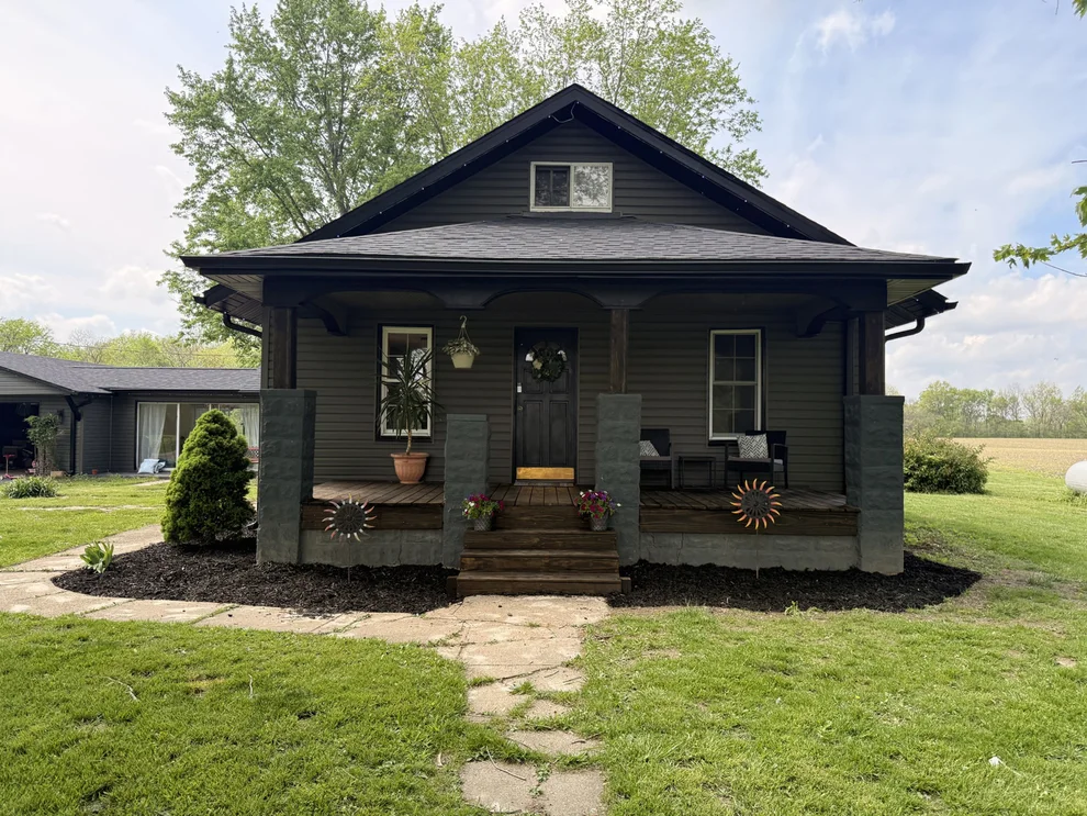 Unit for sale at 2305 N 1025 Street, Ramsey, IL 62080