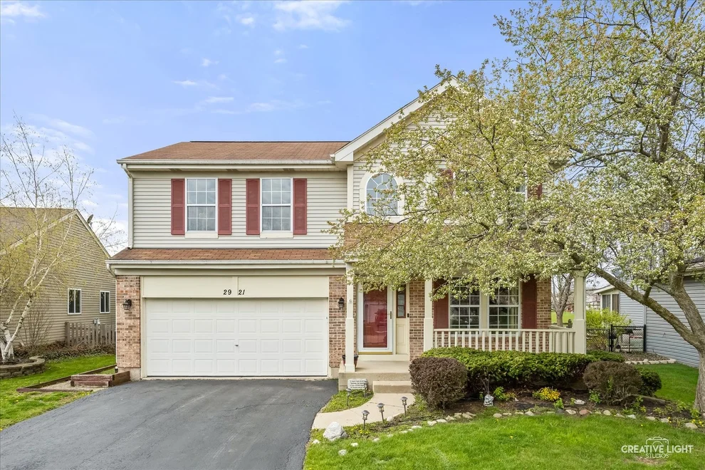 Unit for sale at 2921 Brisbane Drive, Lake In The Hills, IL 60156