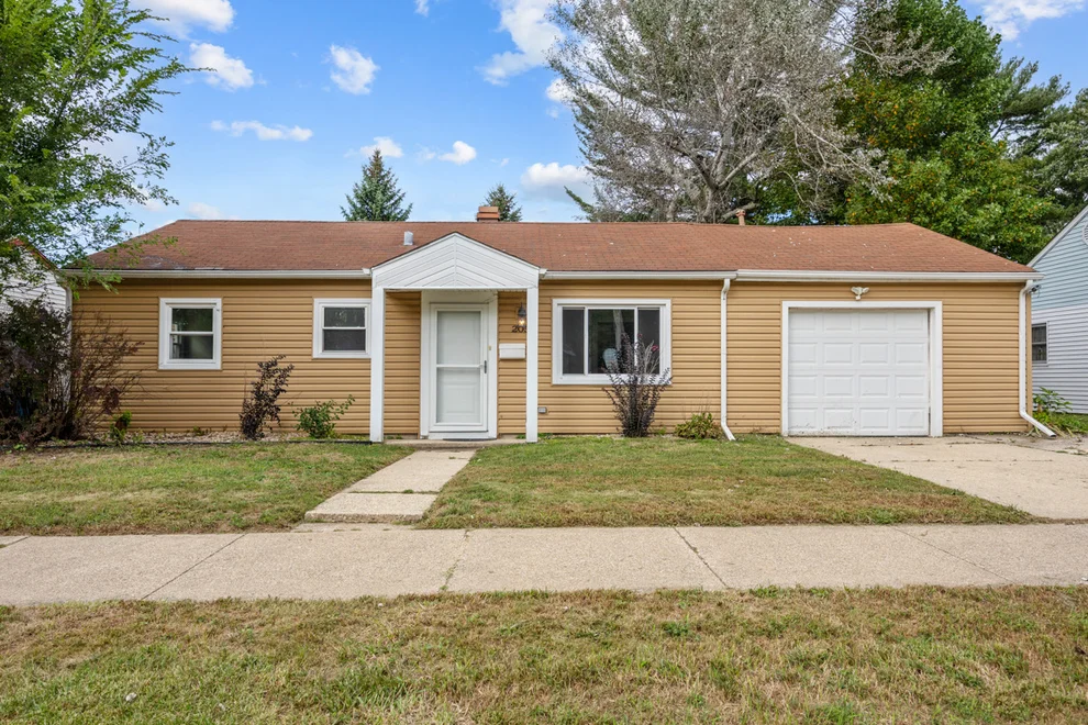Unit for sale at 205 Hereford Drive, Steger, IL 60475