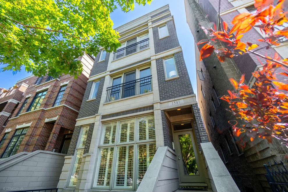 Unit for sale at 1541 W MONTANA Street, Chicago, IL 60614