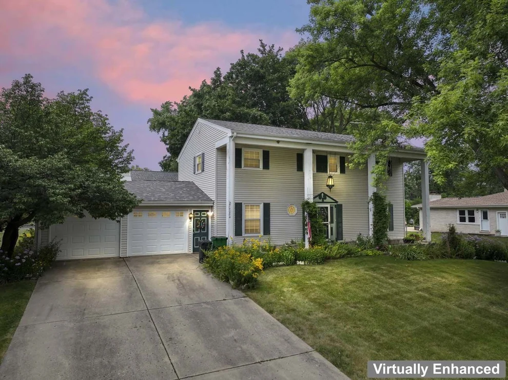 Unit for sale at 27W084 Fleming Drive, Winfield, IL 60190