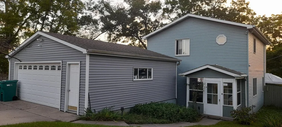 Unit for sale at 30 N Lilac Ave Avenue, Fox Lake, IL 60020