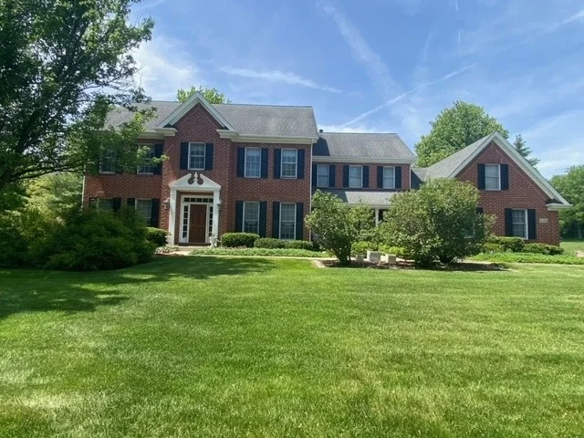 Unit for sale at 5N490 Abbey Glen Drive, St. Charles, IL 60175