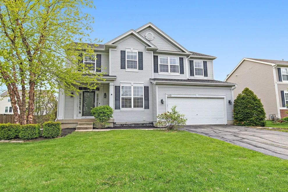 Unit for sale at 142 Meadows Drive, Gilberts, IL 60136