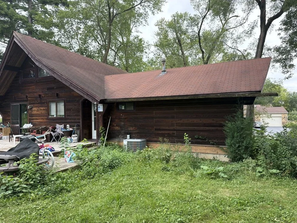Unit for sale at 23250 W Hillcrest Drive, Lake Zurich, IL 60047