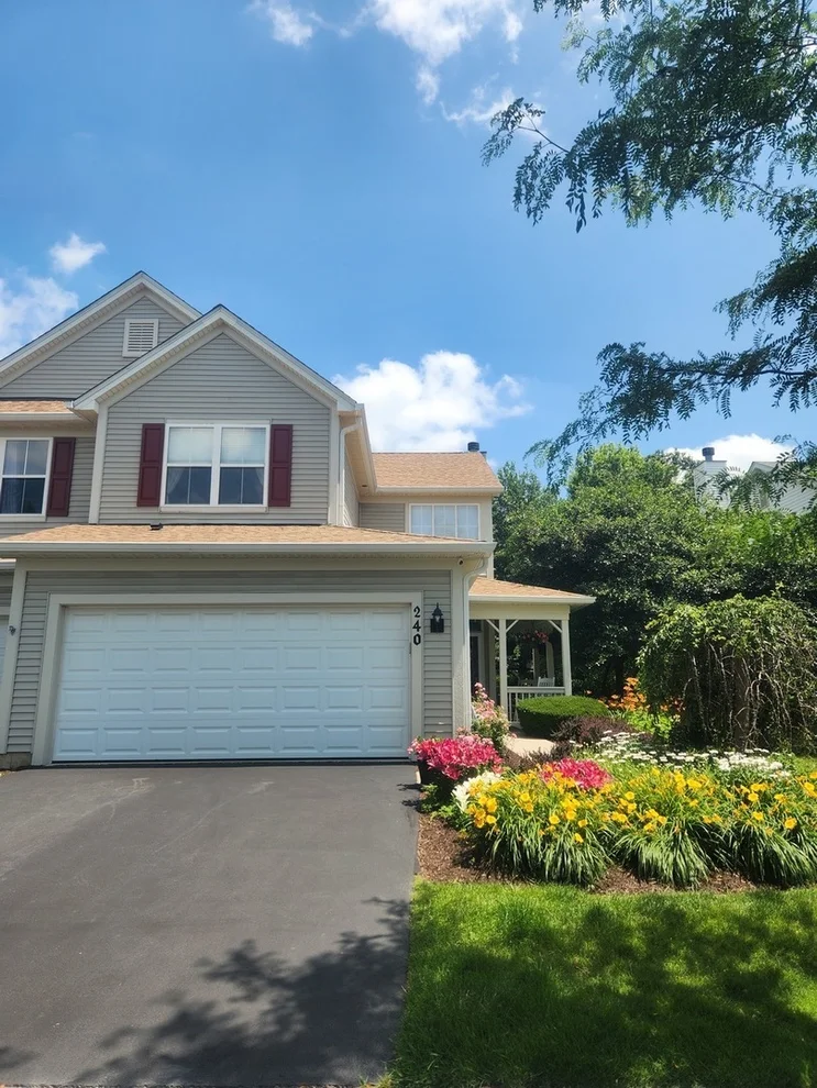 Unit for sale at 240 Grand Ridge Road, St. Charles, IL 60175