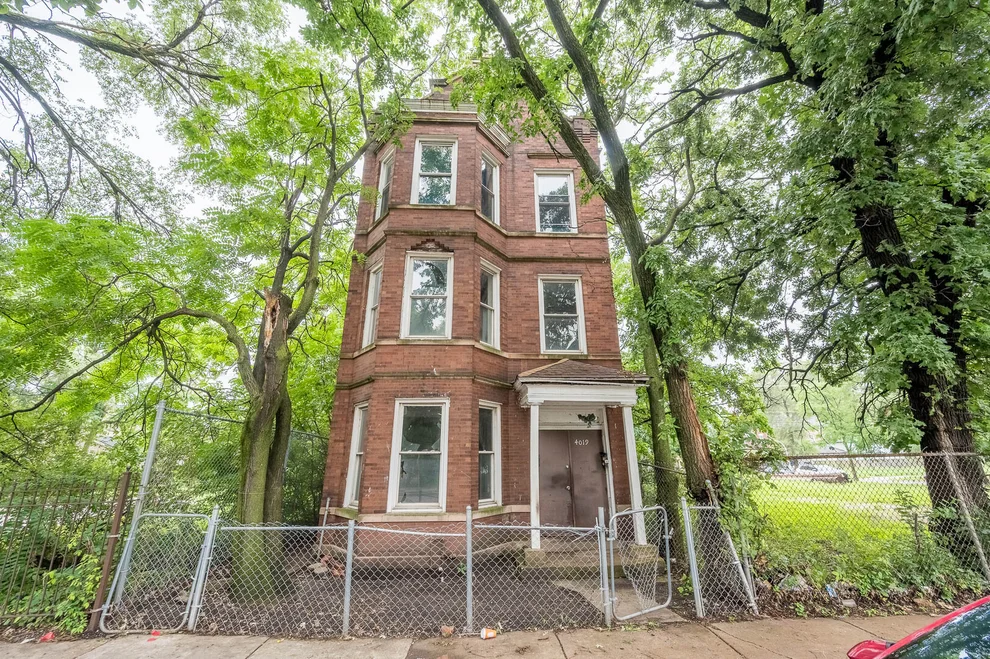 Unit for sale at 4019 W 16th Street, Chicago, IL 60623