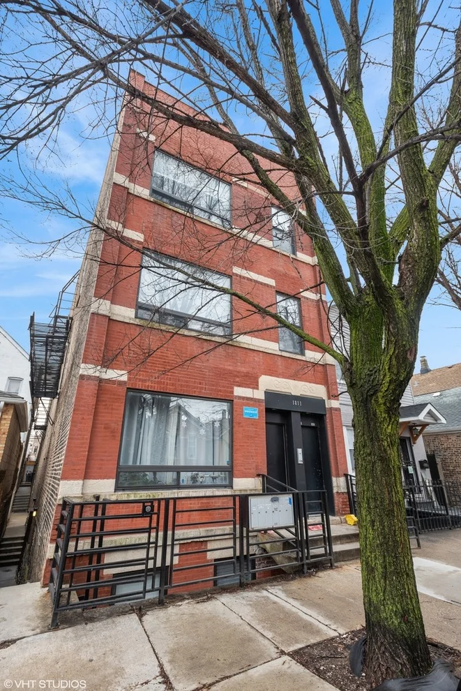 Unit for sale at 1811 W 17th Street, Chicago, IL 60608