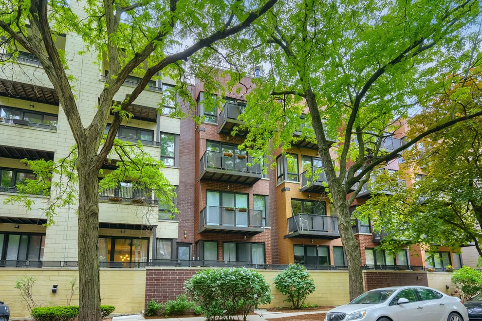 Unit for sale at 2251 W Wabansia Avenue, Chicago, IL 60647