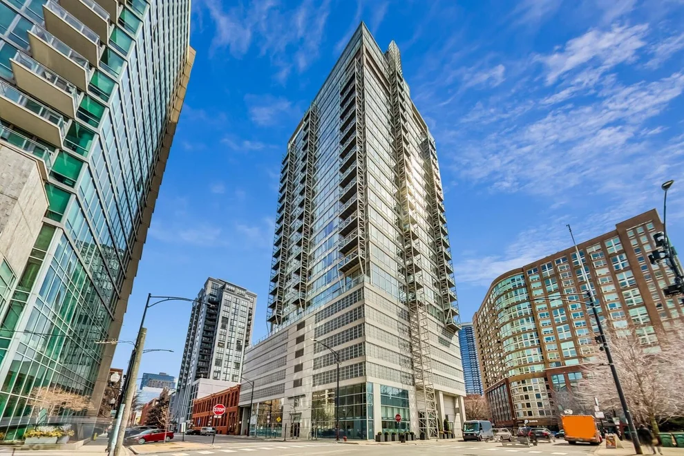 Unit for sale at 653 N KINGSBURY Street, Chicago, IL 60654