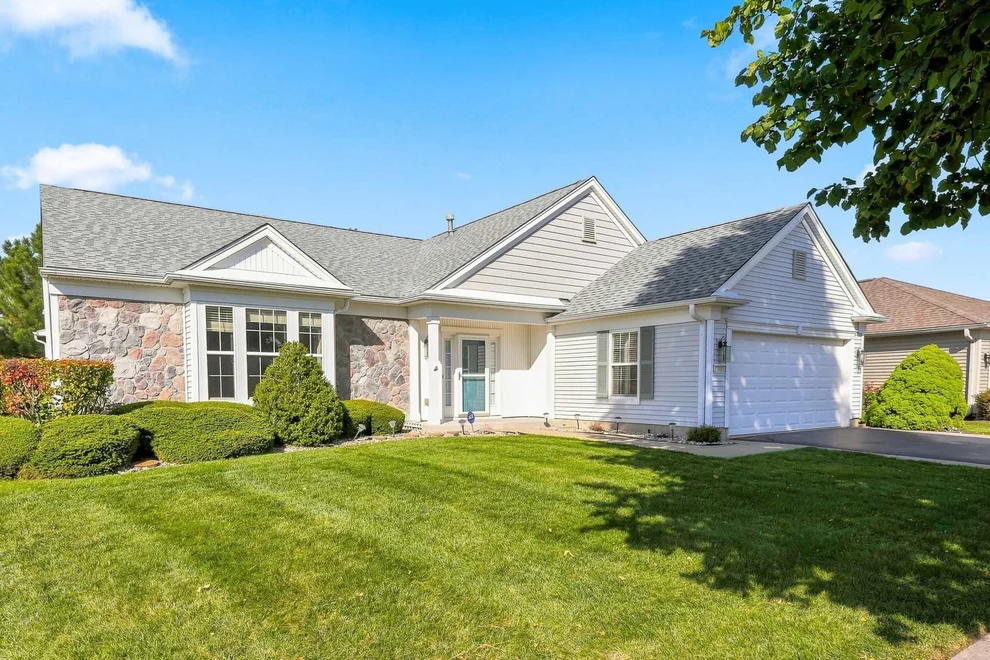 Unit for sale at 13480 CRESTVIEW Drive, Huntley, IL 60142