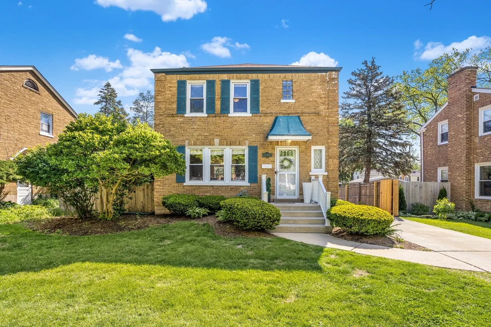 Unit for sale at 2315 Downing Avenue, Westchester, IL 60154