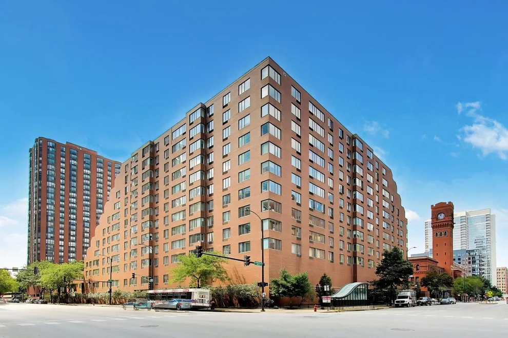 Unit for sale at 801 S Plymouth Court, Chicago, IL 60605