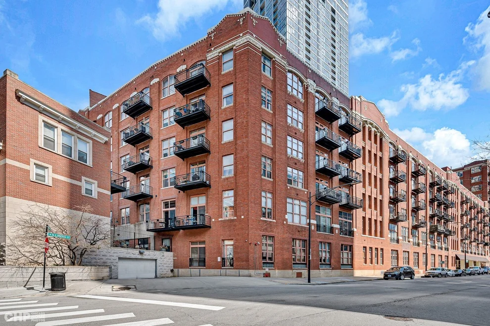 Unit for sale at 360 W Illinois Street, Chicago, IL 60654