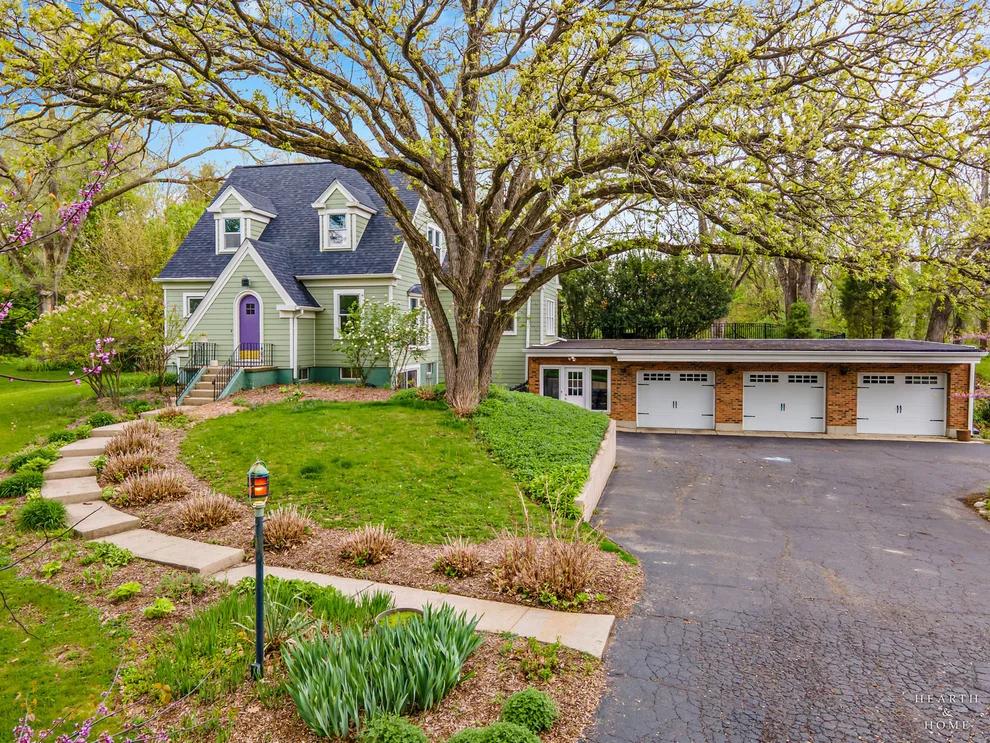 Unit for sale at 6710 Hillside Road, Crystal Lake, IL 60012