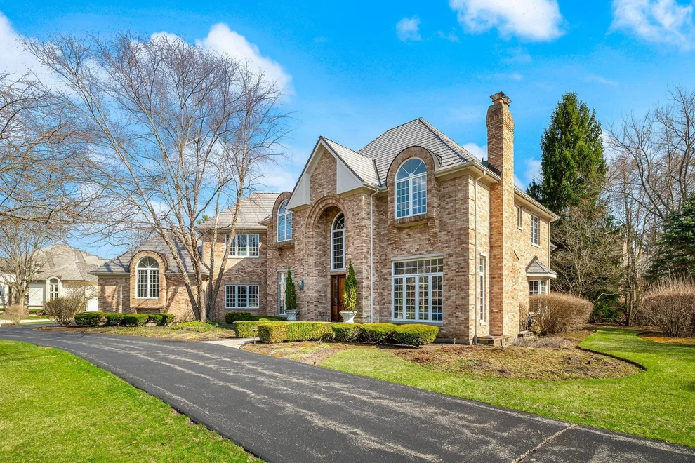 Unit for sale at 4480 Normandy Court, Long Grove, IL 60047