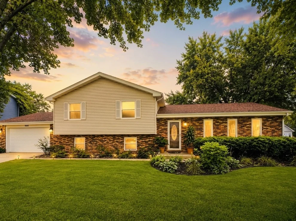 Unit for sale at 2613 Midland Drive, Naperville, IL 60564