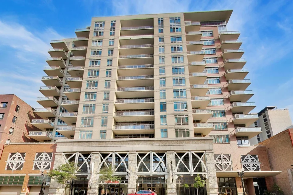 230 West Division Street