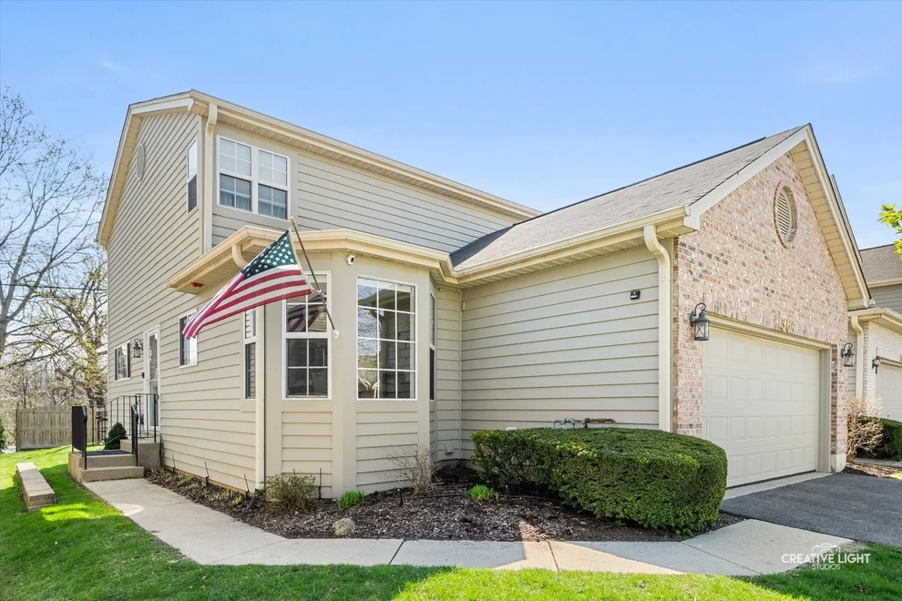 Unit for sale at 36 Townsend Circle, Naperville, IL 60565