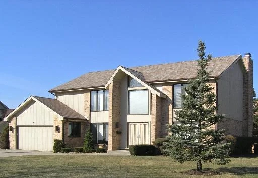 Unit for sale at 111 WESTMORELAND, WILMETTE, IL 60091