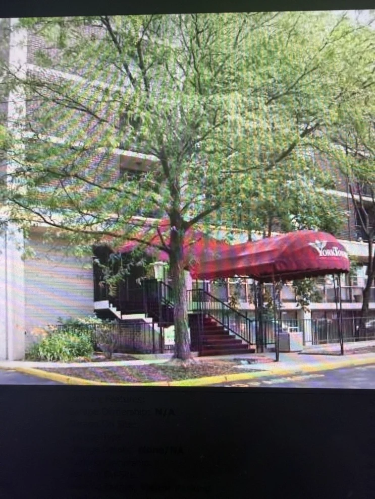 Unit for sale at 1043 S York Road, Bensenville, IL 60106